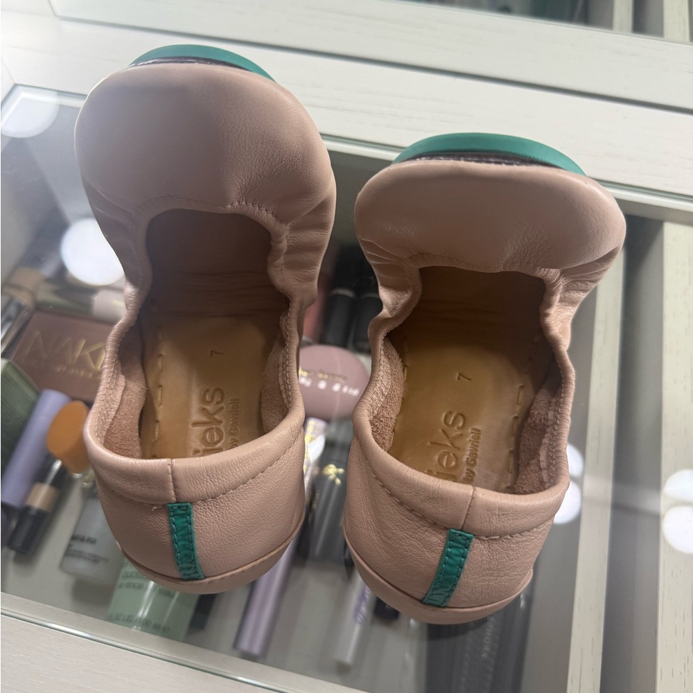 Tieks